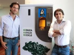 Máquina de vending para fazer reciclagem (Brasil)