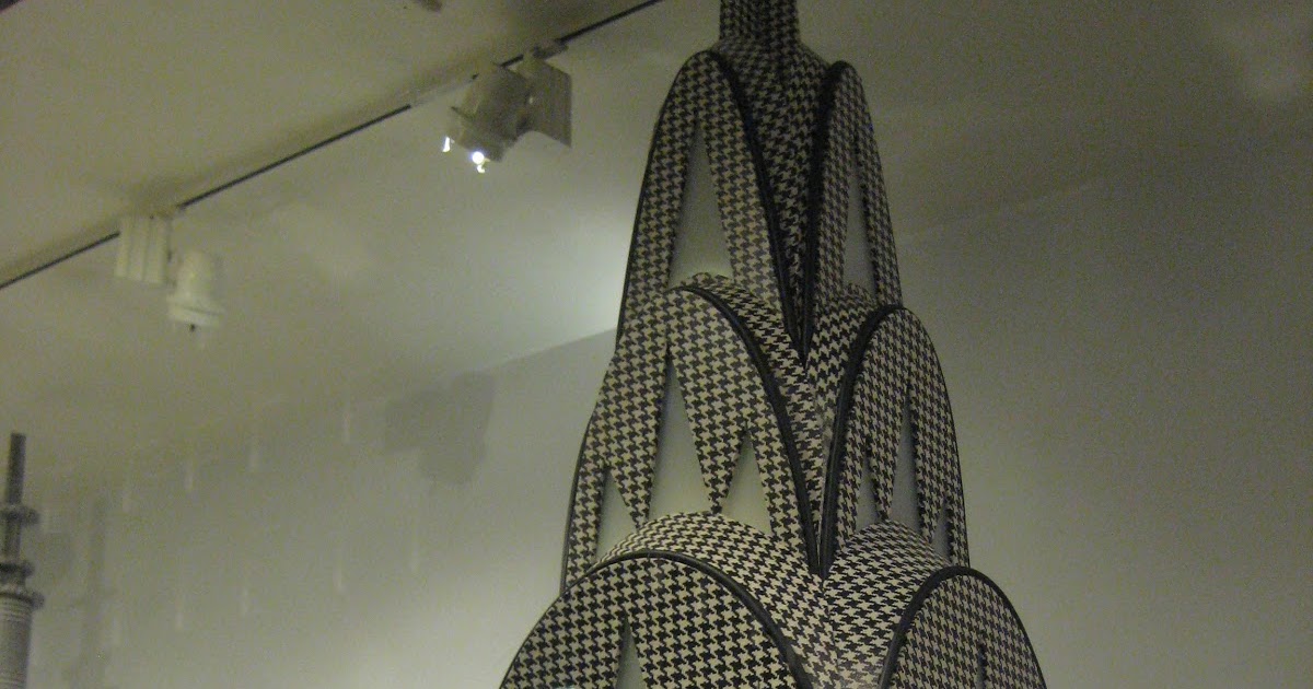 Banana Republic, London