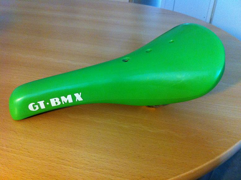 gt bmx seat