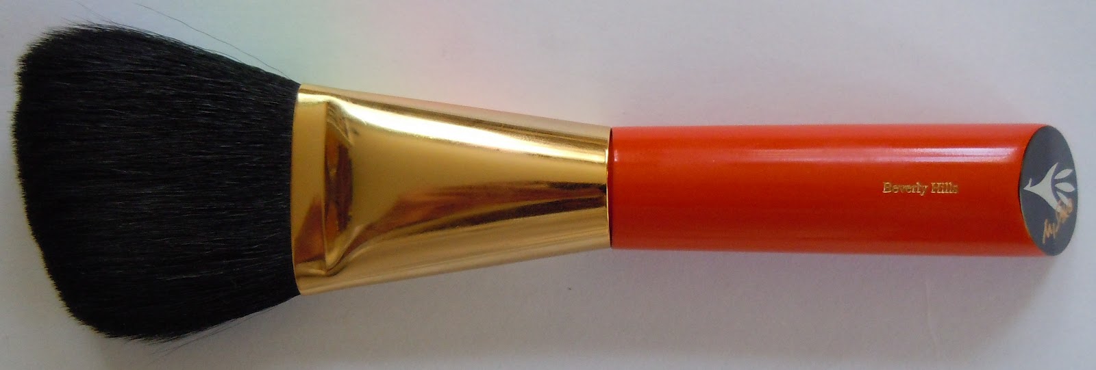 lola's secret beauty blog Hakuhodo S100 Finishing Brush Review & Pictures