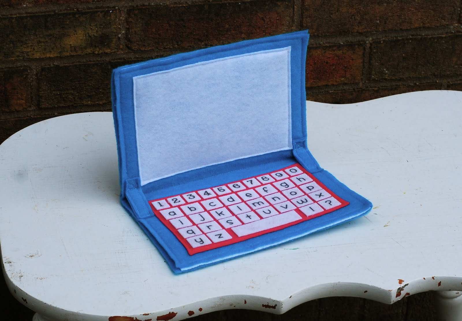 Craft Me This Felt Laptop & Case