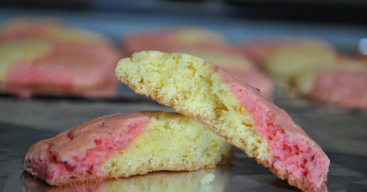 The House Strawberry Lemonade Cookies
