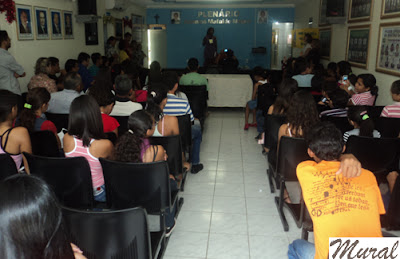 http://4.bp.blogspot.com/-tf7UZxvFFFE/Ts6aCgmyKaI/AAAAAAAABC8/gJEjZan2_0w/s1600/conferencia.bmp