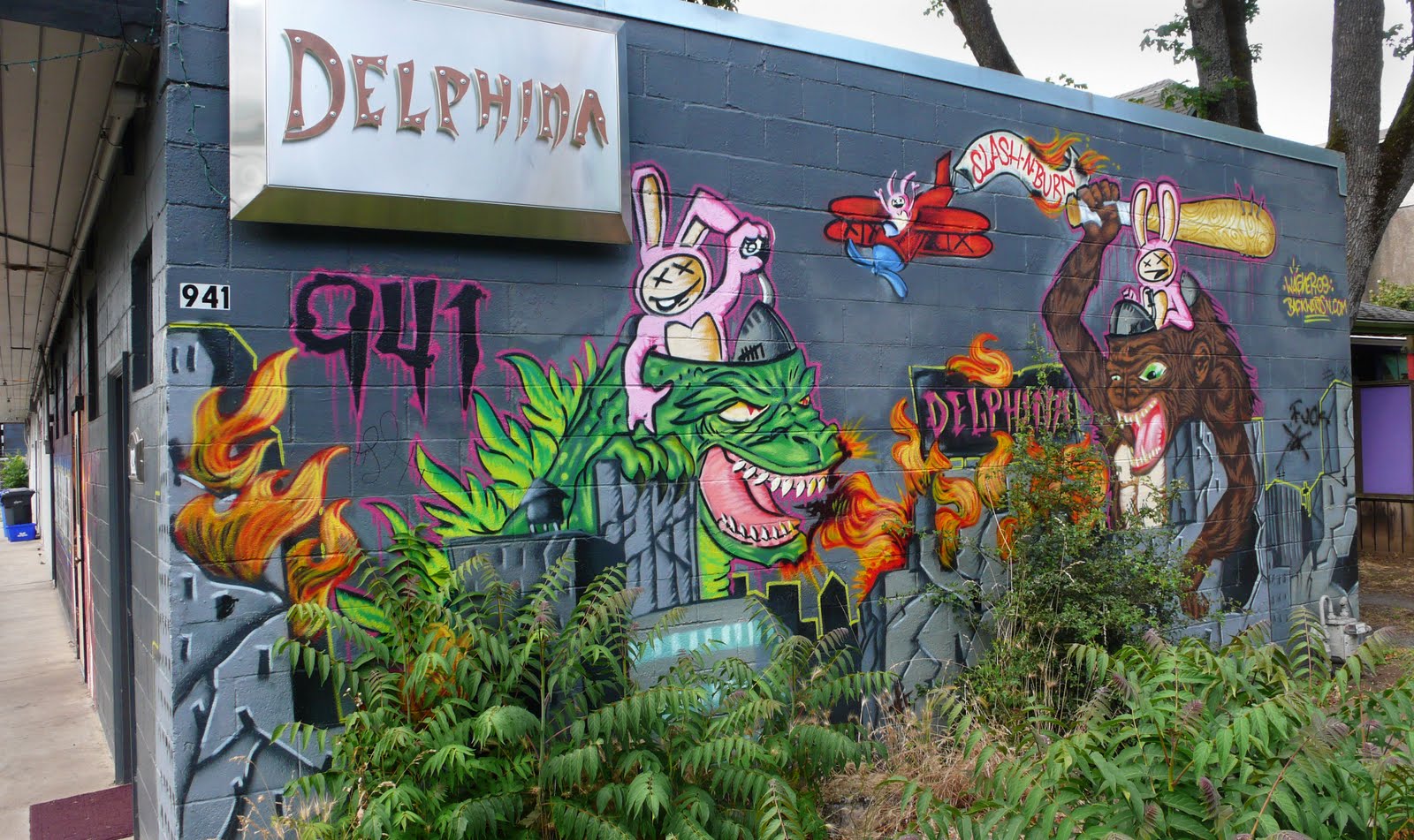 The Murals of Eugene Oregon Delphina Clothing Store Murals