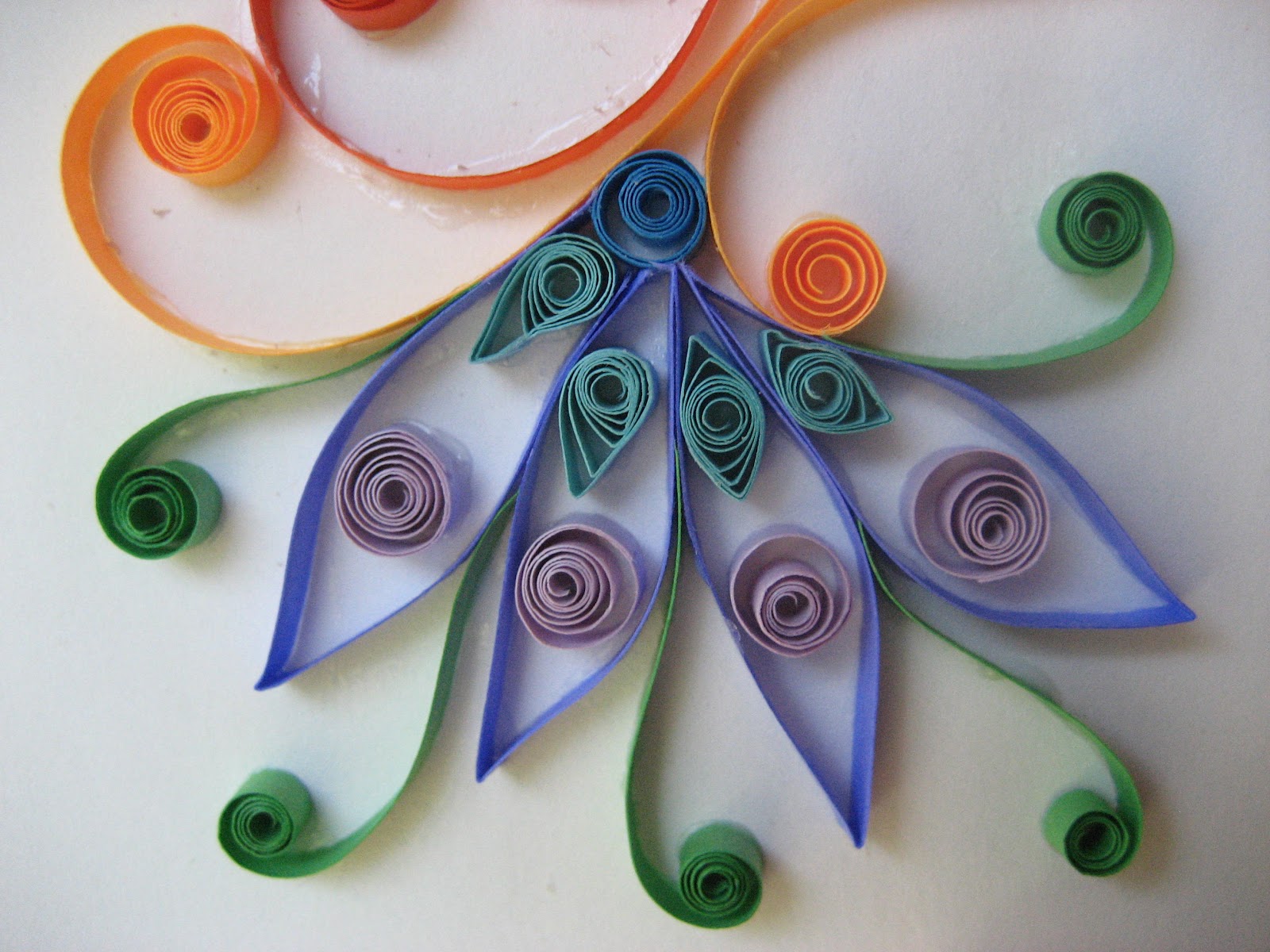 READ, WRITE, REPEAT! DIY Present Quilling