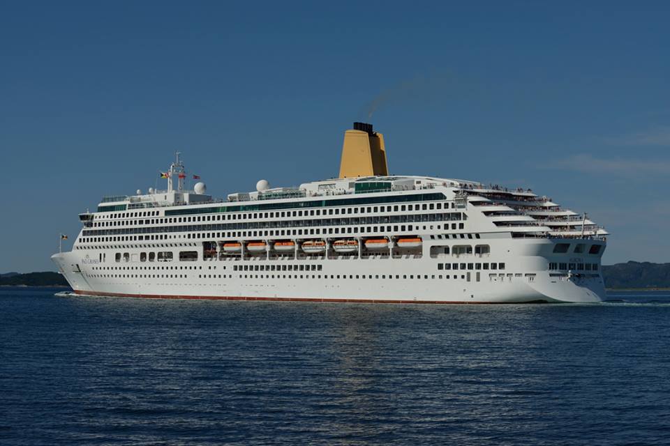 AURORA a cruise ship of sheer beauty