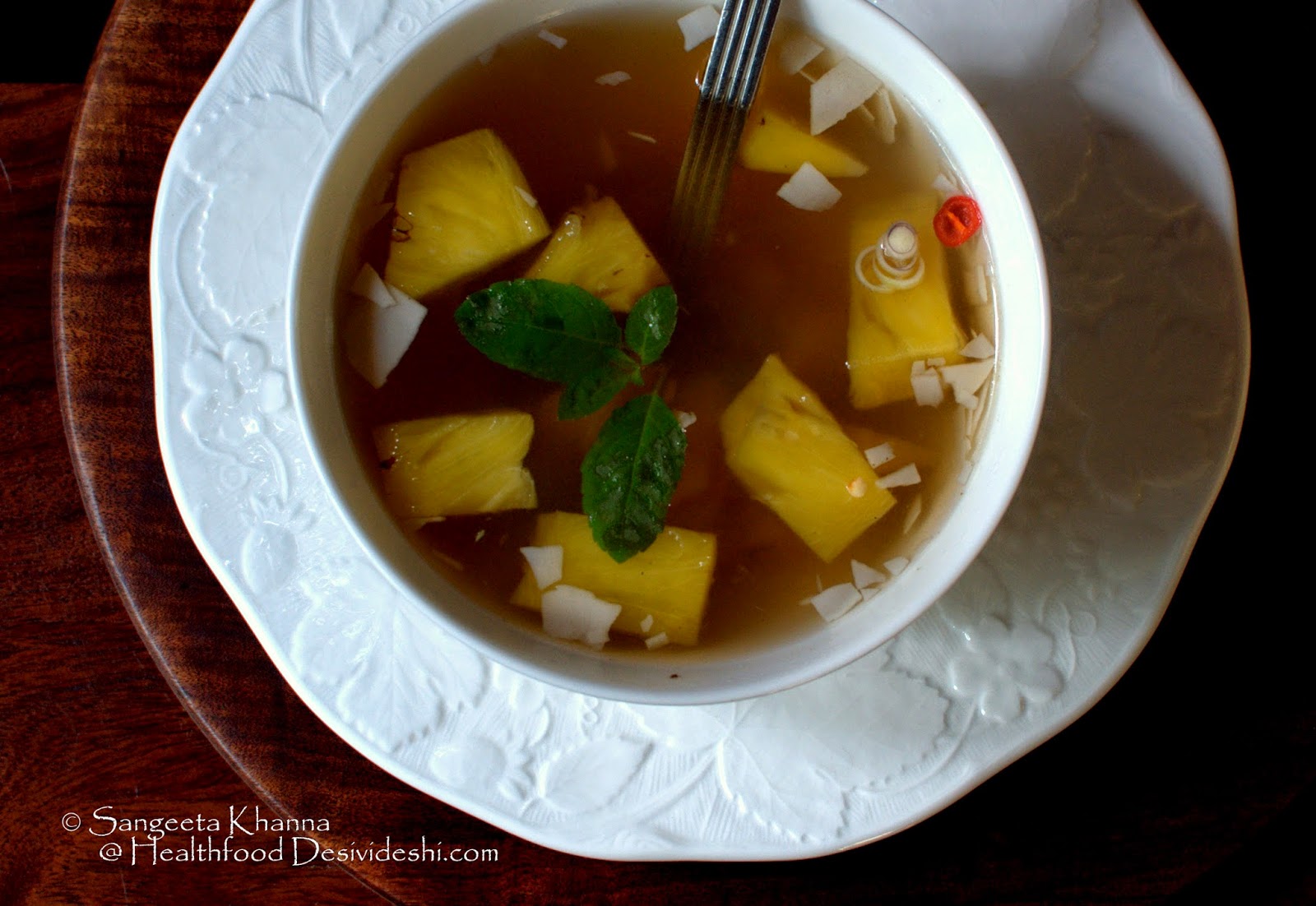 pineapple clear soup recipe with lemongrass and galangal : a anti inflammatory soup for winter