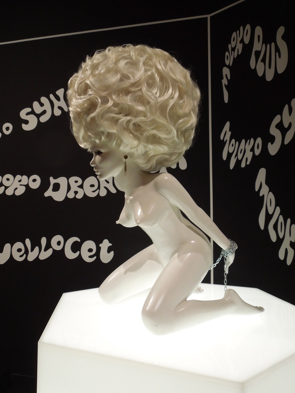 Hollywood Movie Costumes and Props Costumes and props from A Clockwork