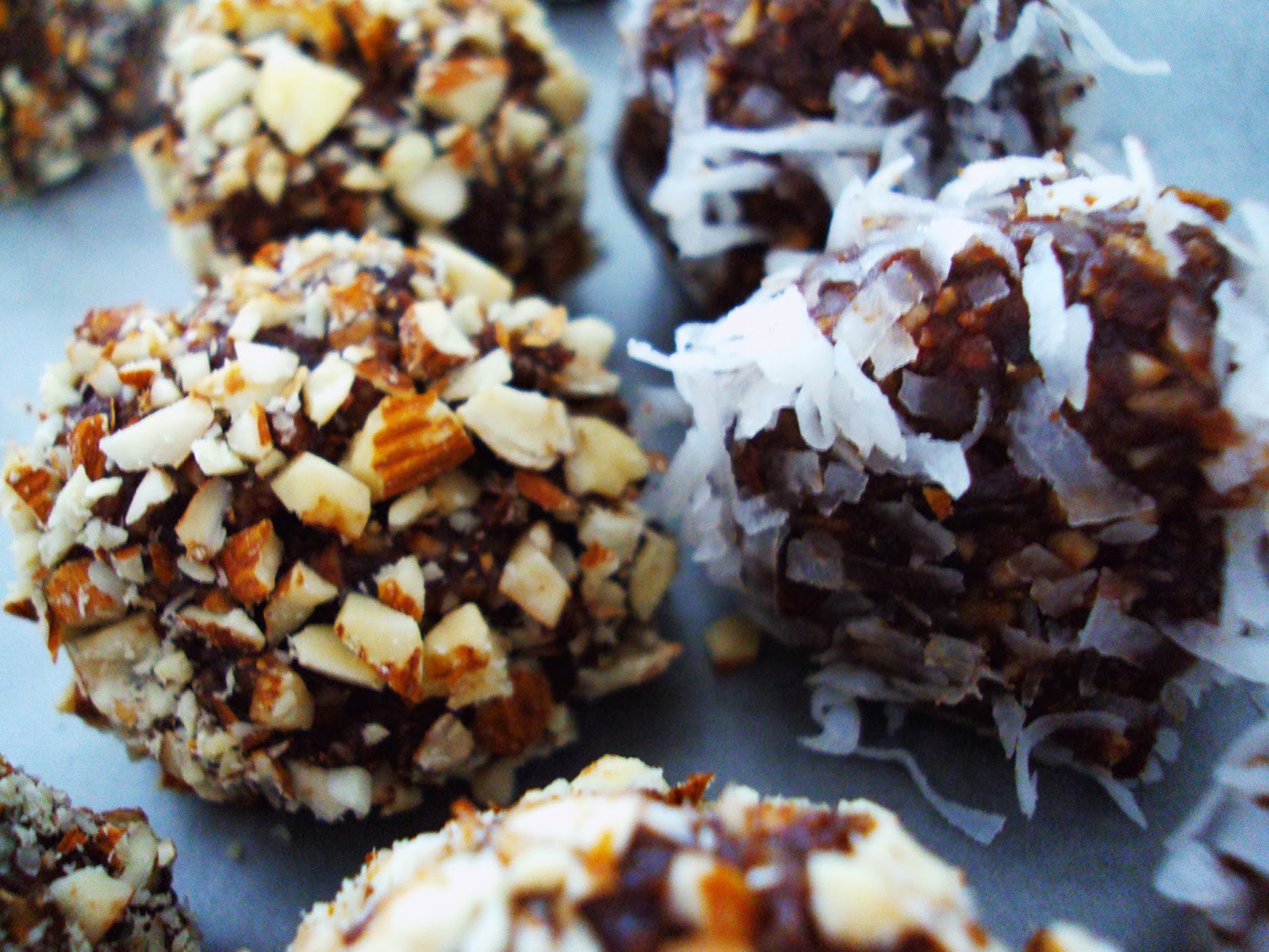 Yummy Energy Balls Recipe Included Crunchy Edge