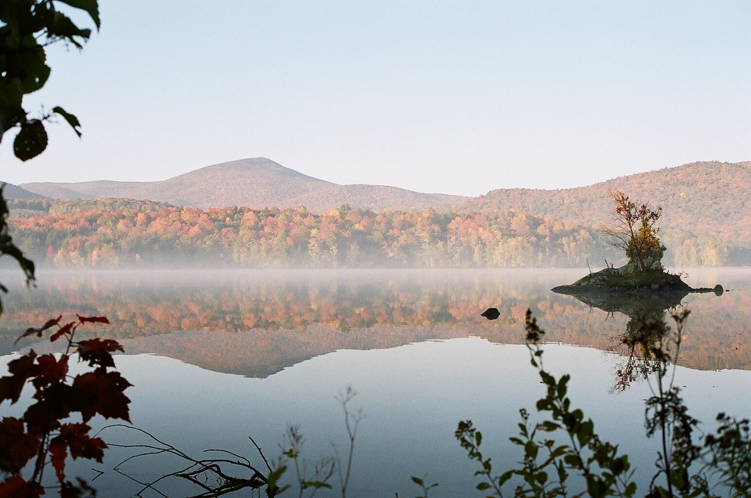 5 Best Vermont State Parks for Fall Camping