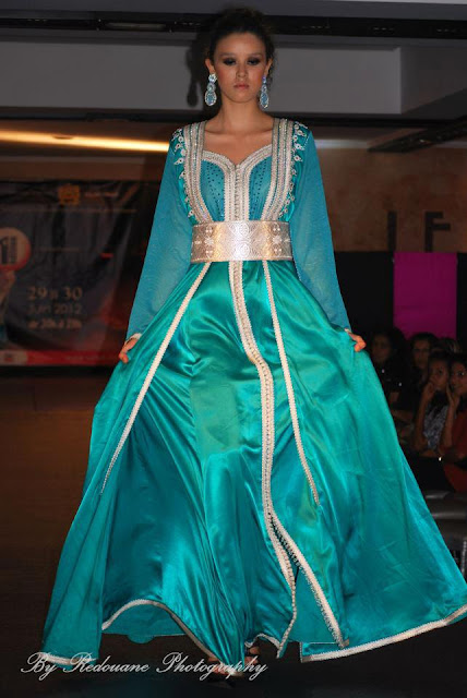 Caftan haute couture 2015 2014: Takchita turquoise en Suisse