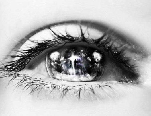 Modern & Stylish Eye Lenses Modern & Stylish Eye Lenses