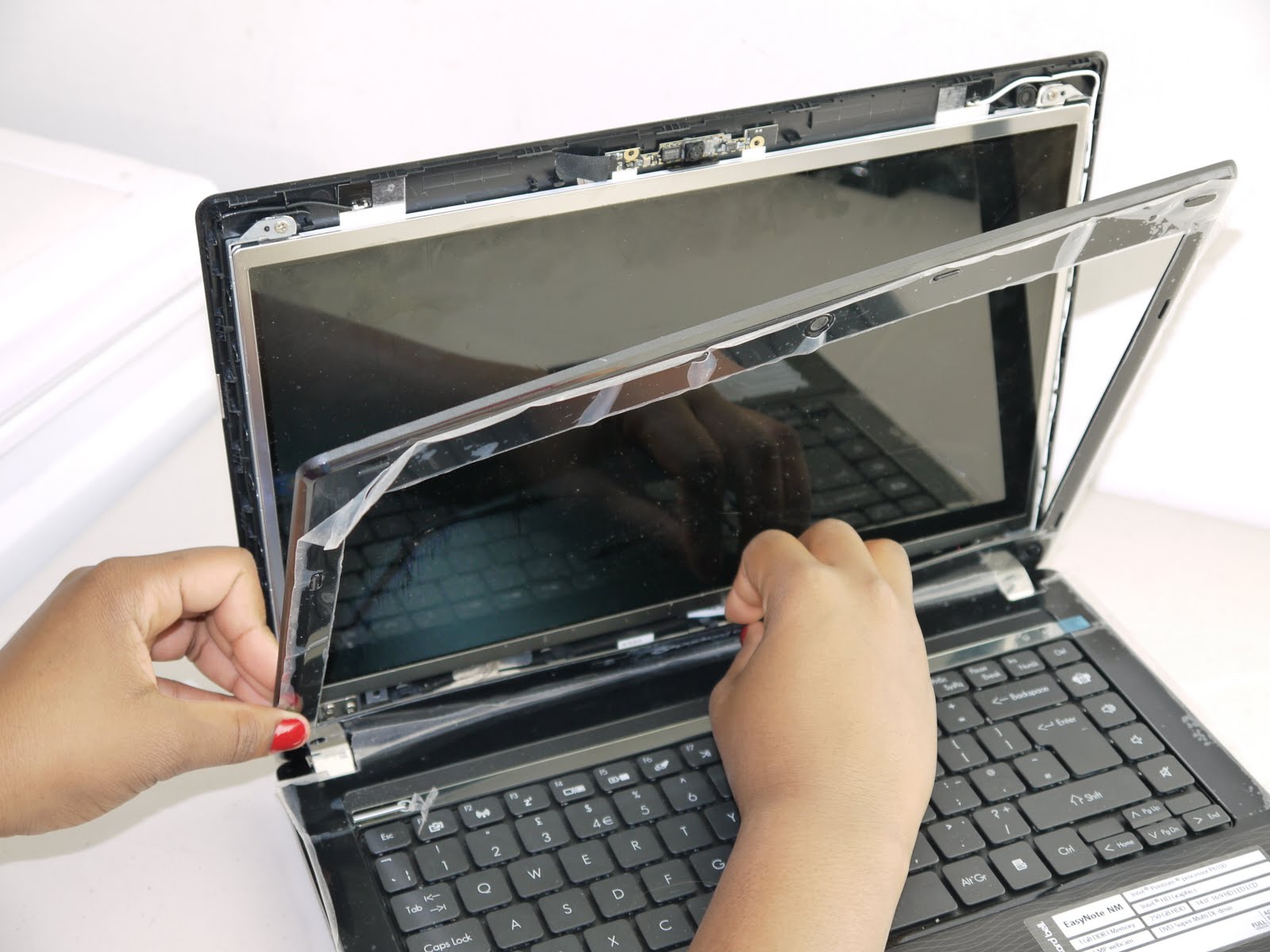 Chiran’s Blog.. Different Types Of Laptop Screen Replacement