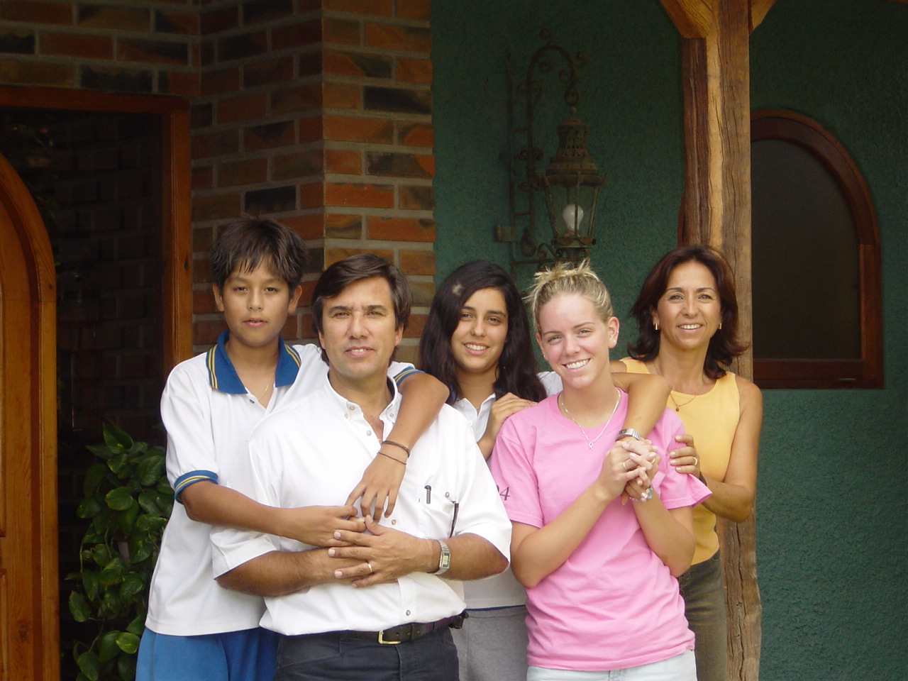 Ellerbroek Entourage Chilean Family