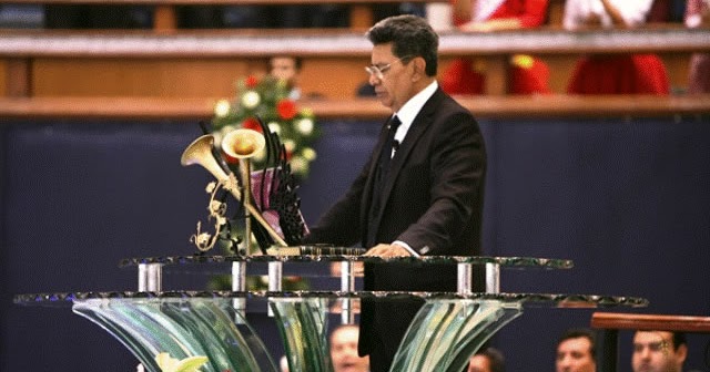 SAMUEL JOAQUIN FLORES biografia y noticias Hace Samuel Joaquín Flores