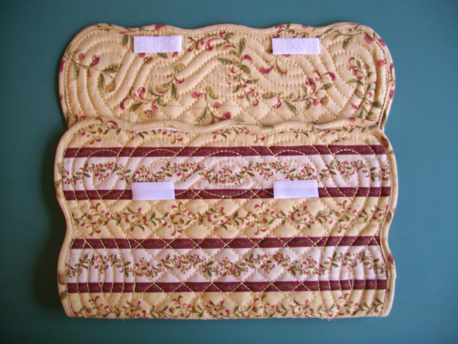 Quilter's fun " Placemat Purse " Fun and Easy