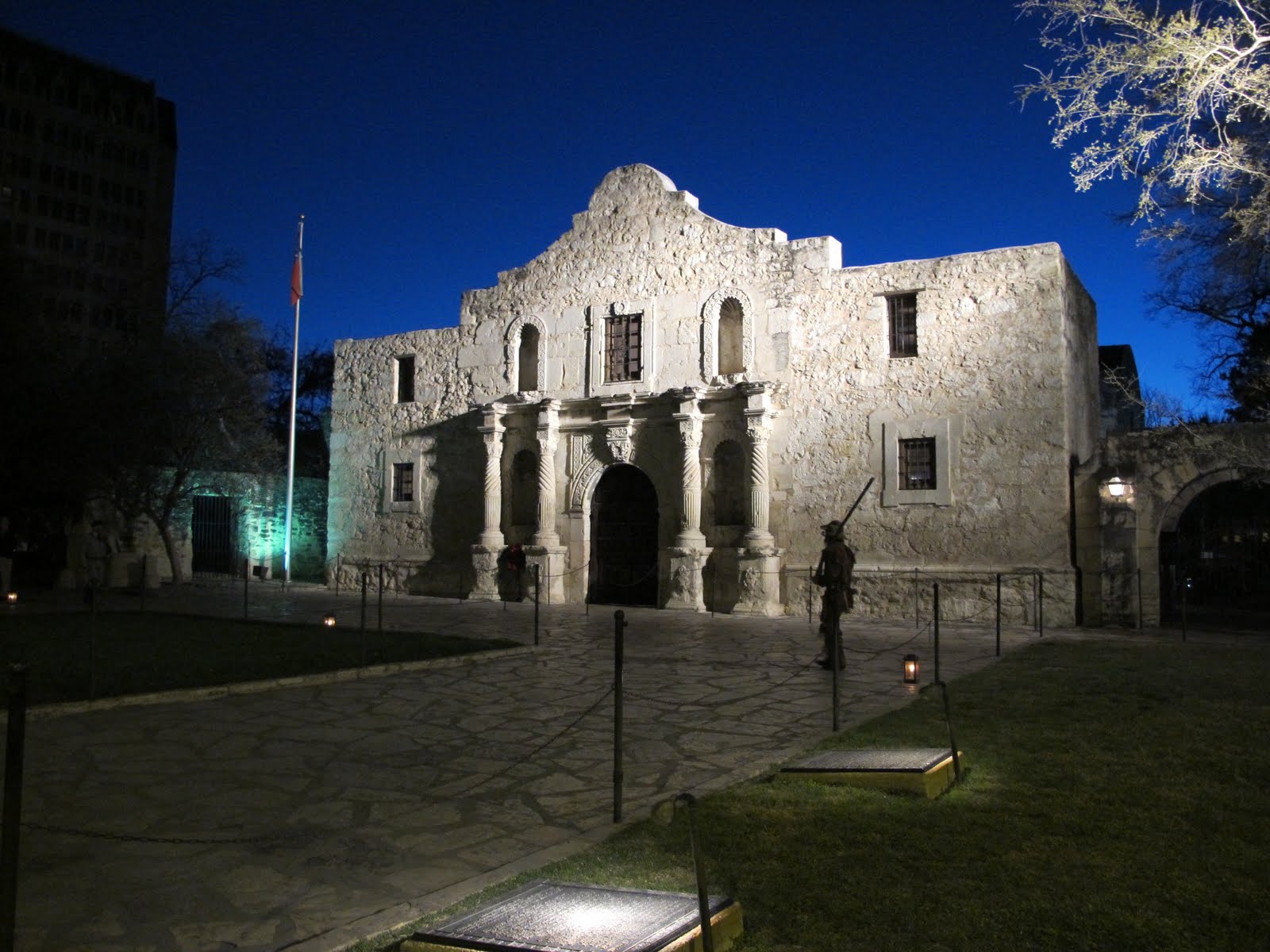 The Alamo Today