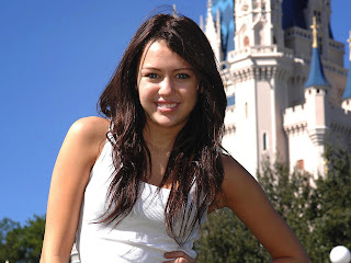 The Wallpapers: Miley Cyrus