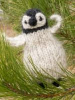 http://www.berroco.com/sites/default/files/downloads/patterns/Berroco_FreePattern_Chilly-Cheeks.pdf