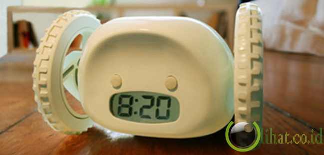 Clocky (yang Bikin Kesel Orang Tidur) Clocky (yang Bikin Kesel Orang Tidur)