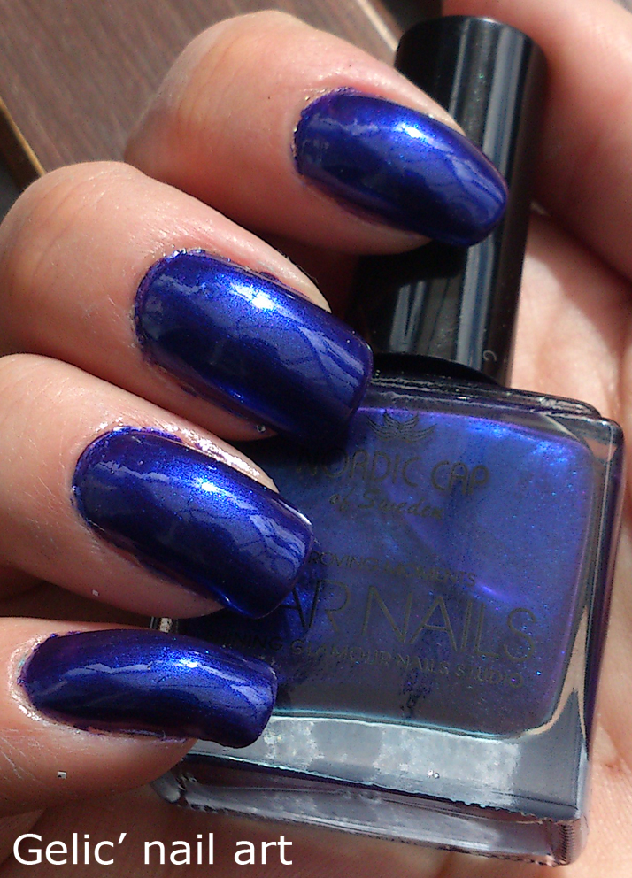 Gelic' nail art Nordic Cap Star Nails NP11, swatch