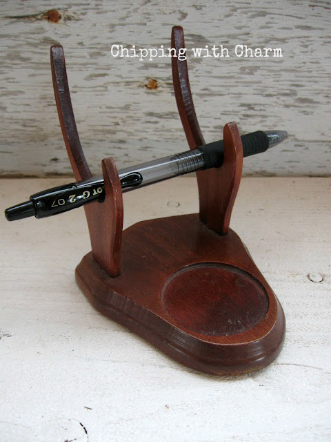 Chipping with Charm: Faux Antler Mounts...www.chippingwithcharm.blogspot.com