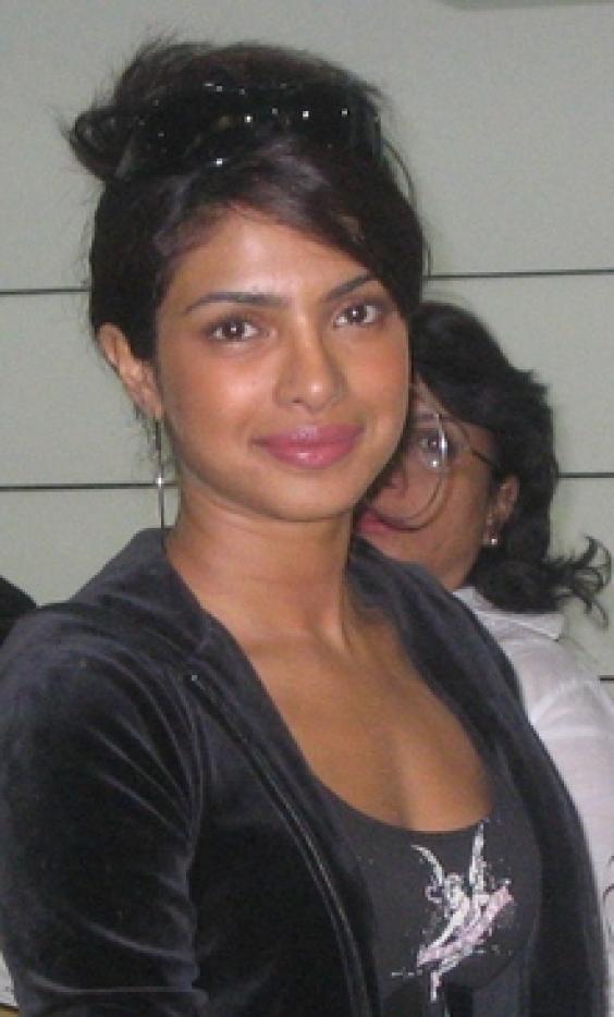 Sonam Without Makeup