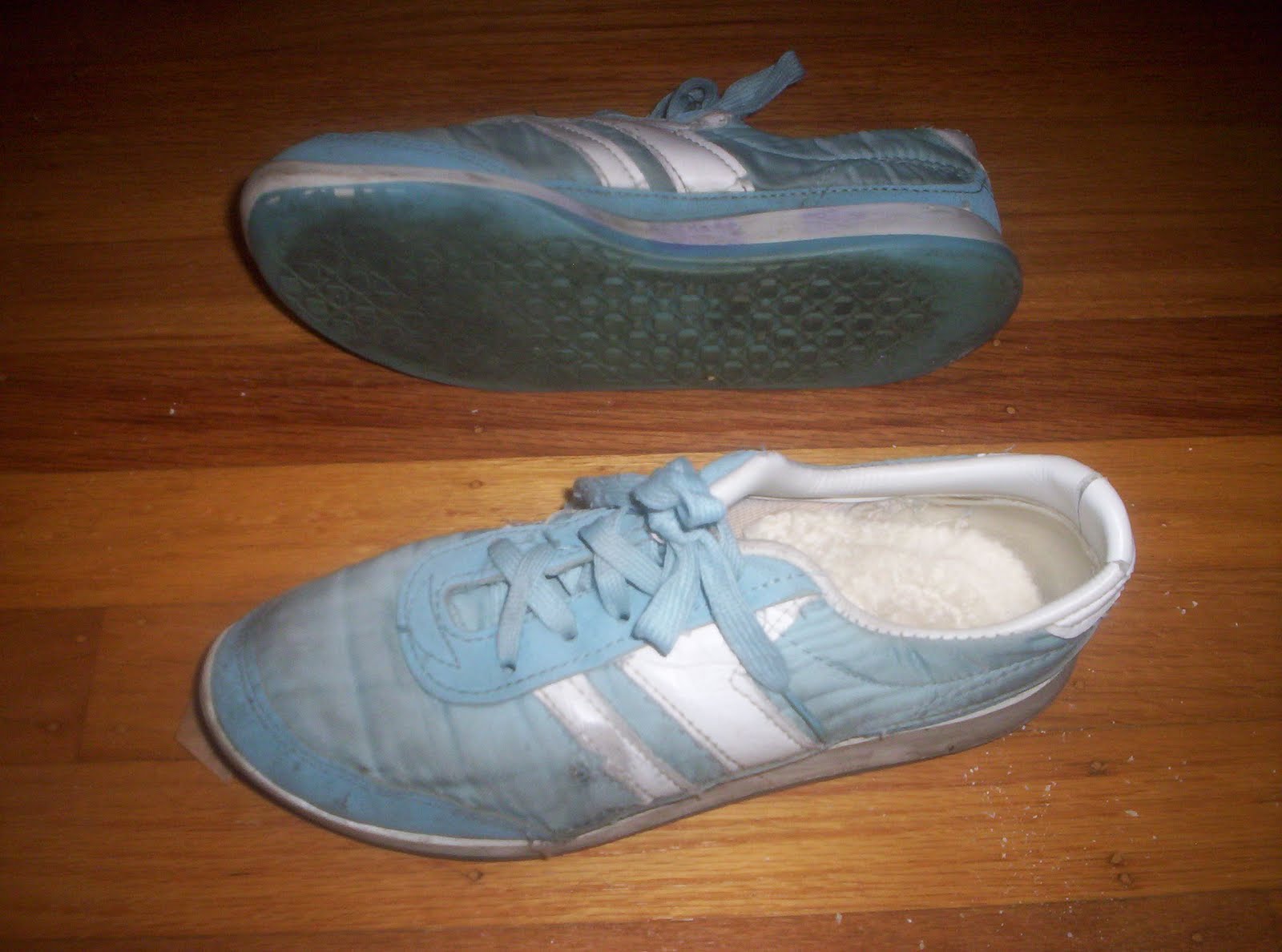 How to make shoes smaller with insoles