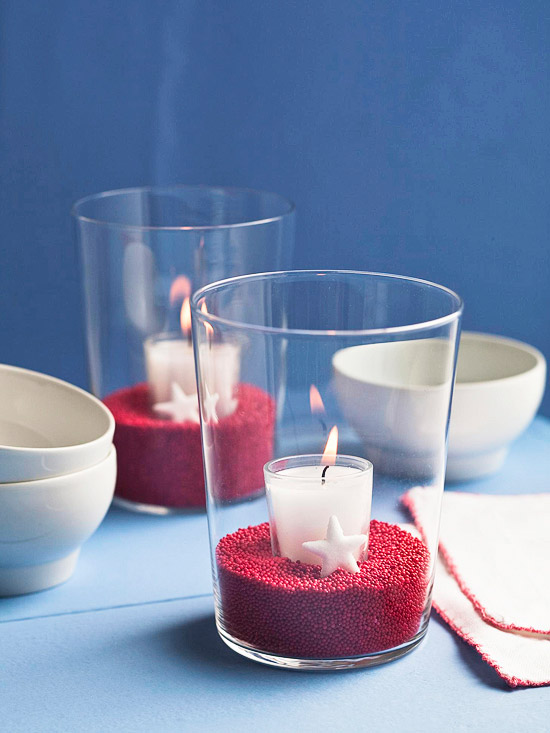 Use red sand or small red beads to add a pop of color to small votive Use red sand or small red beads to add a pop of color to small votive