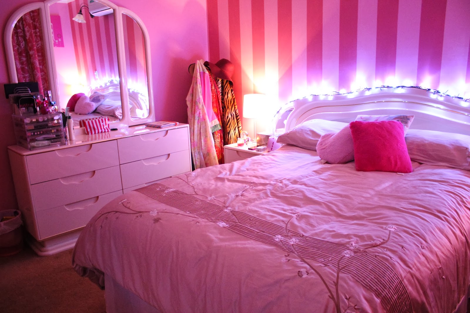 Victoria Secret Bedroom