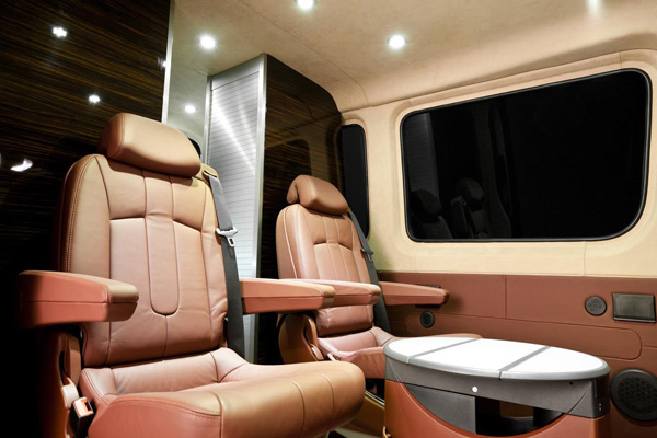 Тюнинг салона Mercedes Sprinter от Hartman Передалка салона Sprinter от Hartman