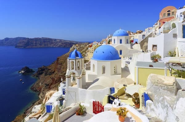 2.) Oia Village in Santorini, Greece - Welcome To The 19 Most Charming Places On Earth. They’re Too Perfect To Be Real. 2.) Oia Village in Santorini, Greece - Welcome To The 19 Most Charming Places On Earth. They’re Too Perfect To Be Real.