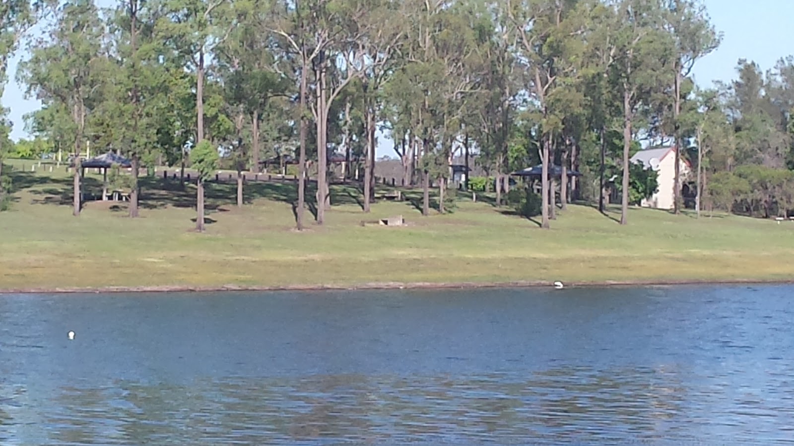 Camping Queensland and Australia Captain Logan Campground, Wivenhoe