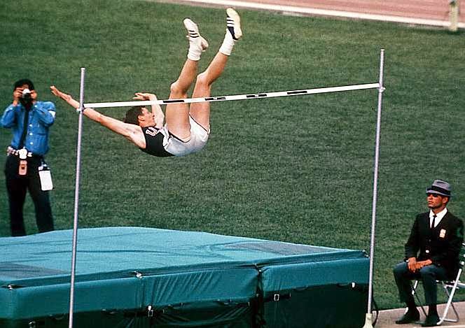 Fuente: http://estaticos.marca.com/imagenes/2012/04/20/mas_deportes/caminoalondres/1334933734_extras_mosaico_noticia_3_g_0.jpg