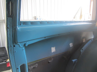 side window back Volvo 122S with new coat colour 99 side window back Volvo 122S with new coat colour 99