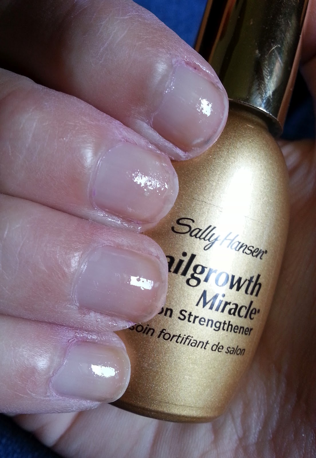 Sally Hansen Nial Growth Miracle,. These are the finished nails - Week 1