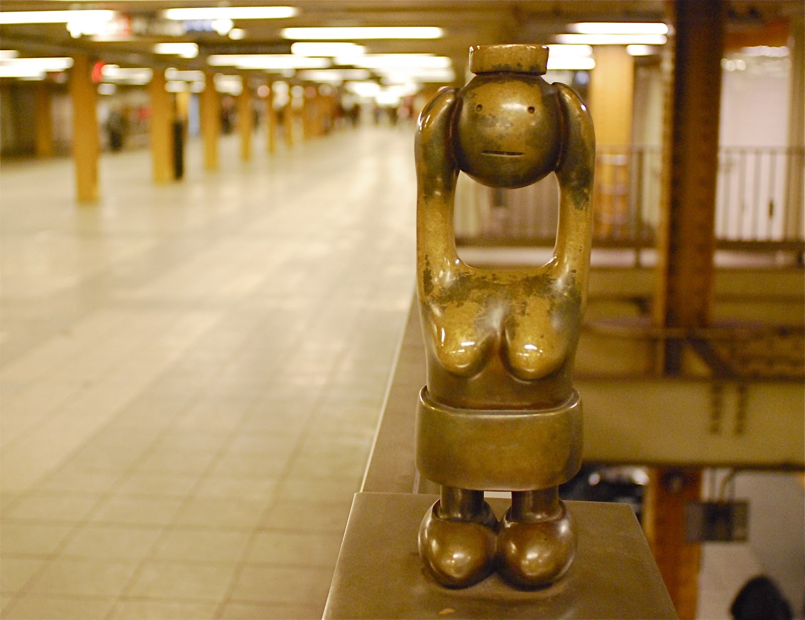 NYC ♥ NYC Delightful Sculptures Underground