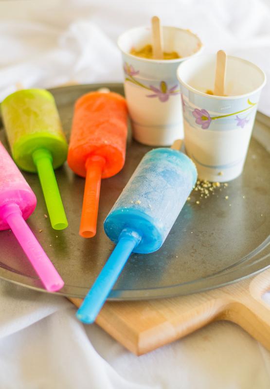 Mix and Stir Strawberry Cream Cheese Popsicles