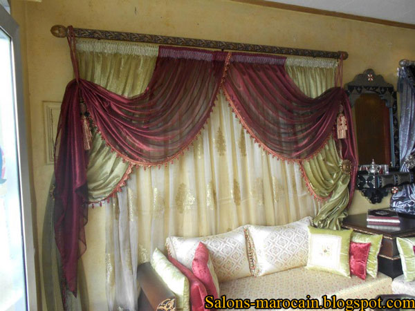 Deux cache Rideaux pour le Salons Marocain Moderne 2013 - Décoration ... Deux cache Rideaux pour le Salons Marocain Moderne 2013 - Décoration ...