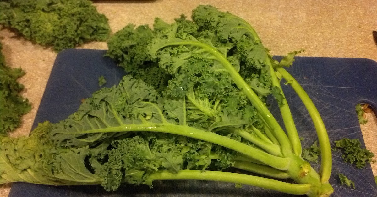 Homemade on Long Island How to Clean and Cut Kale