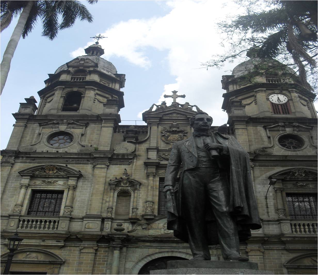 Plazuela San Ignacio Descripcion general
