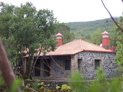 La Casa del Monte Fuera - The outside of the House in the forest