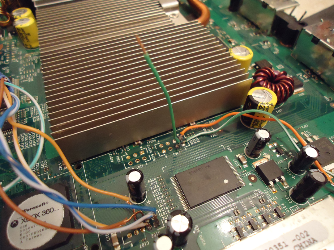DIYgaming: JTAG an Xbox 360: Wiring the JTAG mod [Part 4] xbox 360 wiring harness 