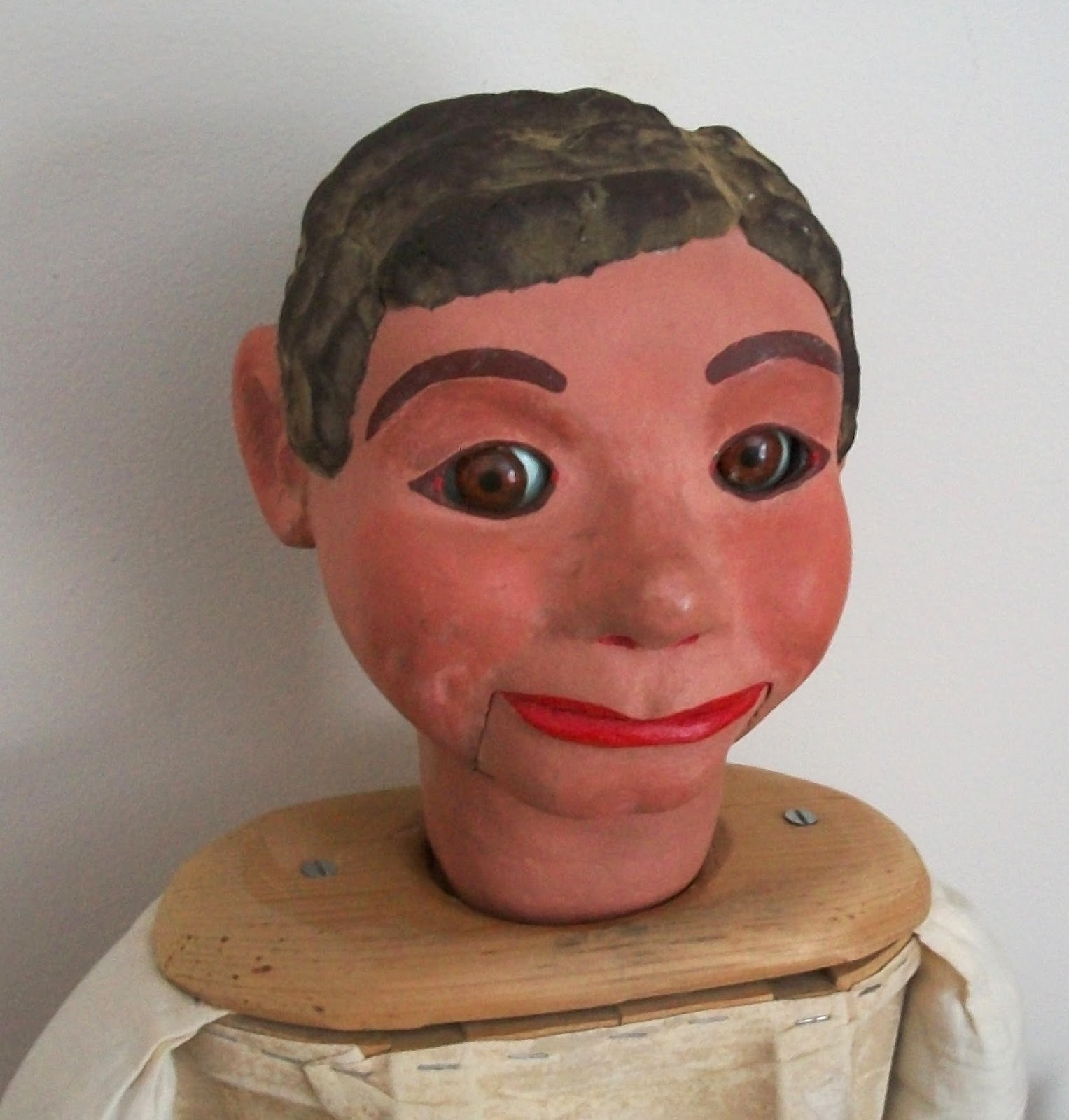 Dull Tool Dim Bulb Vintage Ventriloquist Dummy Vent Figure