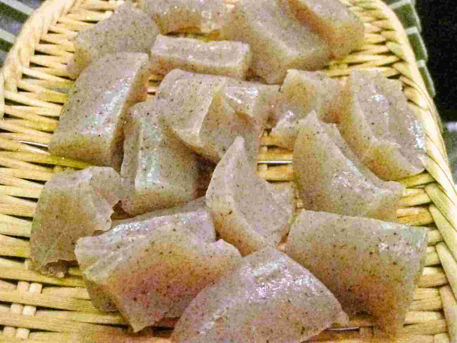 Recipes for Tom Konnyaku to tamanegi no itameni / sautesimmered