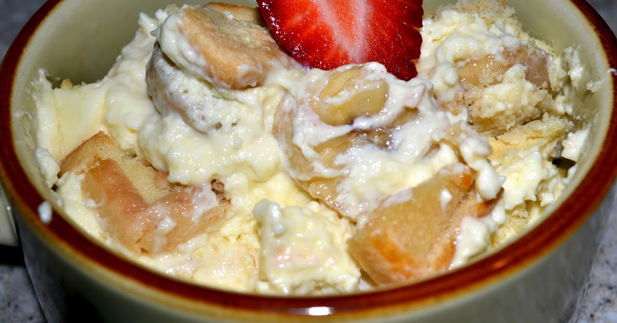Misplaced Texan...In Virginia Banana Pudding w/ a Strawberry Shortcake