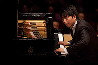 lang piano radio