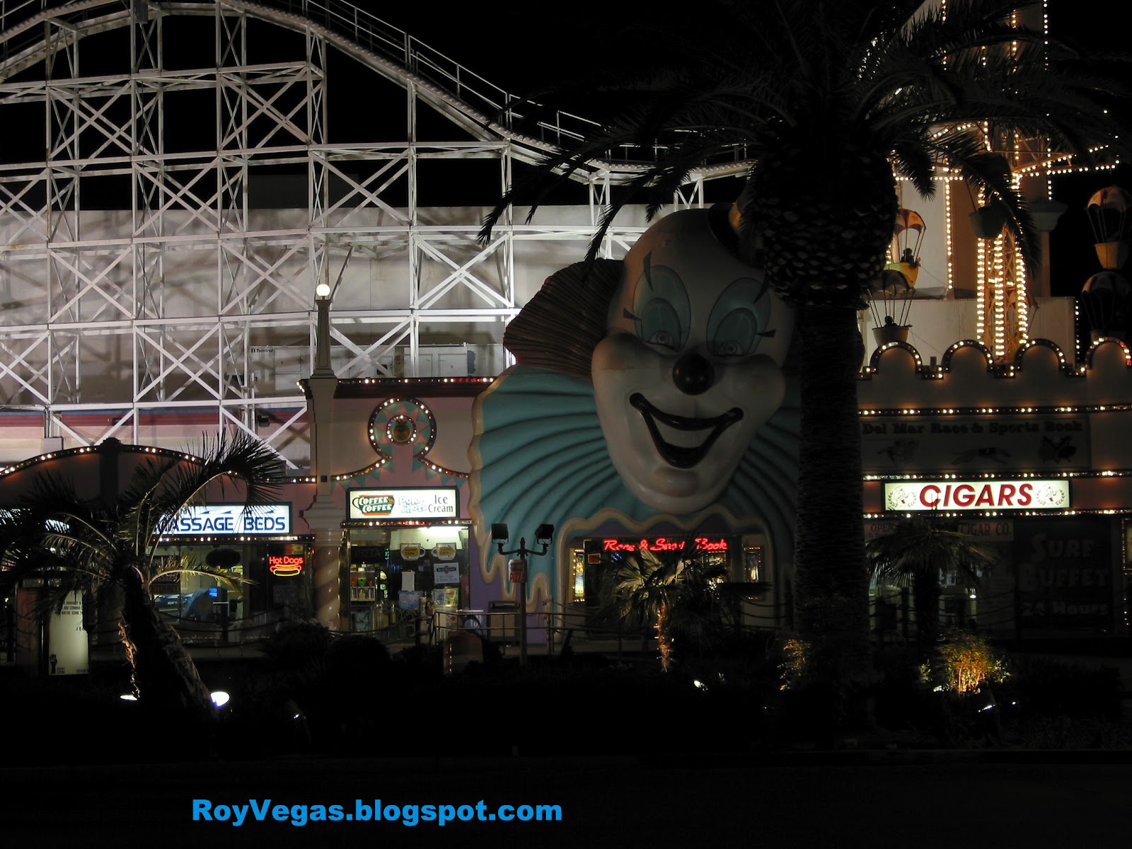 Roy Vegas Boardwalk Casino Las Vegas Clown Through Las Vegas Blvd