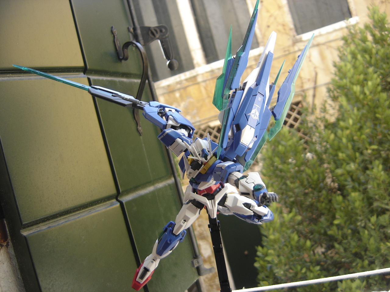 00 Qan[T] MG 1/100