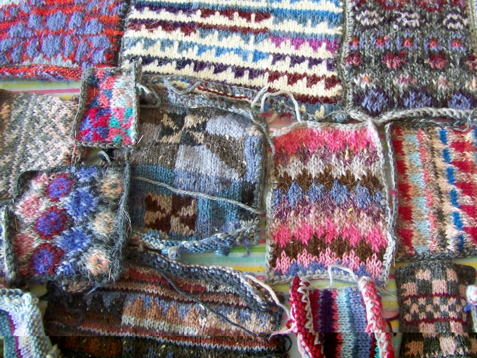 Cape Pincushion: Knitted patchwork